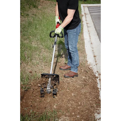 Milwaukee M18 FUEL™ QUIK-LOK™ Cultivator Attachment (9)