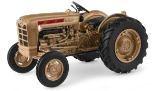 Tomy ERTL 1:16 Ford 881 Gold Demonstrator Tractor (Gold)